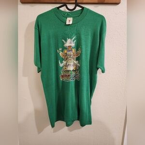 Roach "I Don't Take Defeat Lightly" On R&D 50/50. Singke Stitch Green T-Shirt